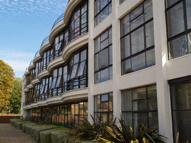 Go Feet Peckham Pioneer Centre 1930s swimming pool