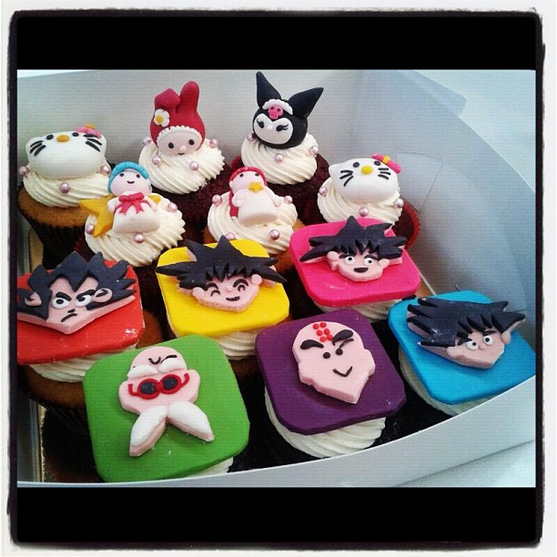 Cupcake Love คัพเค้ก เบเกอรี่ แสนอร่อย! Special Order Cupcake Love คัพเค้ก เบเกอรี่ แสนอร่อย! Special Order
