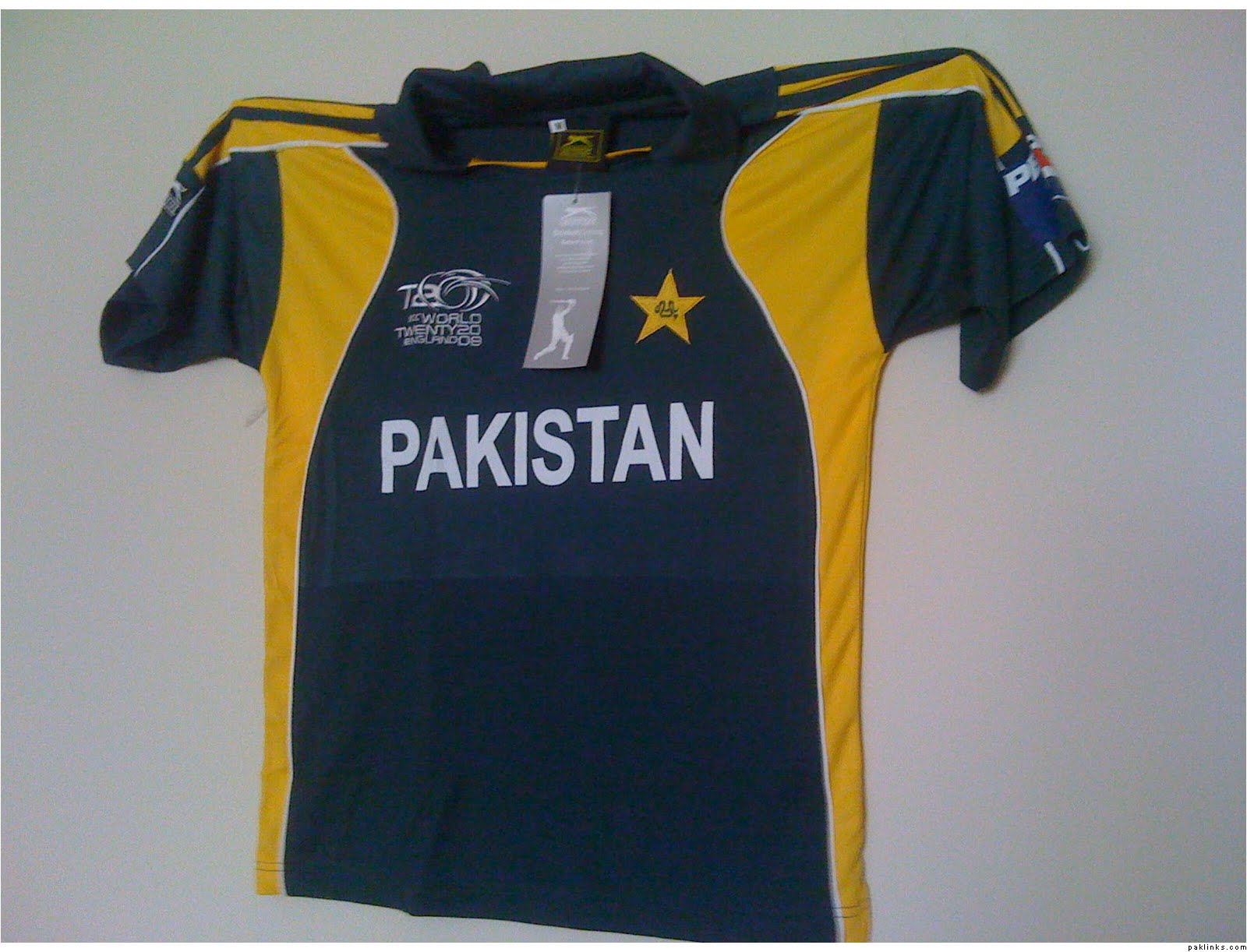 TOLLYWOOD DON.... pakistan cricket shirts