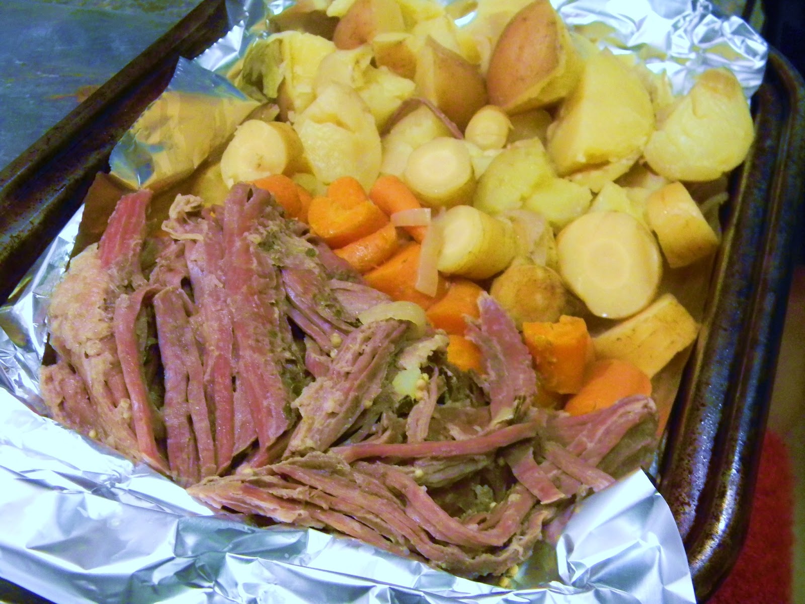 Slow Cooker Corned Beef & Cabbage Tony Fed