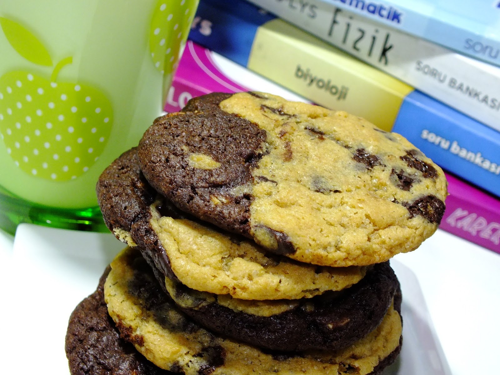 SİYAH BEYAZ KURABİYE