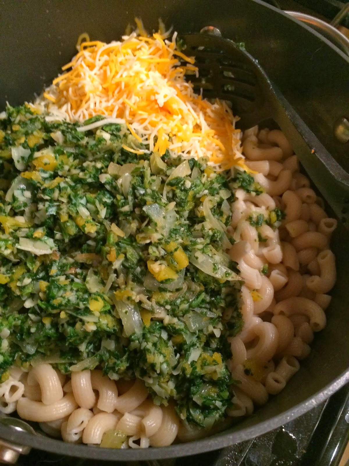 Momtastrophe Gluten Free Veggie Mac and Cheese