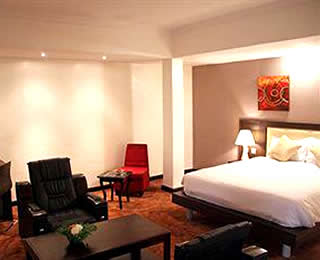 Best Western Plus Business Suite