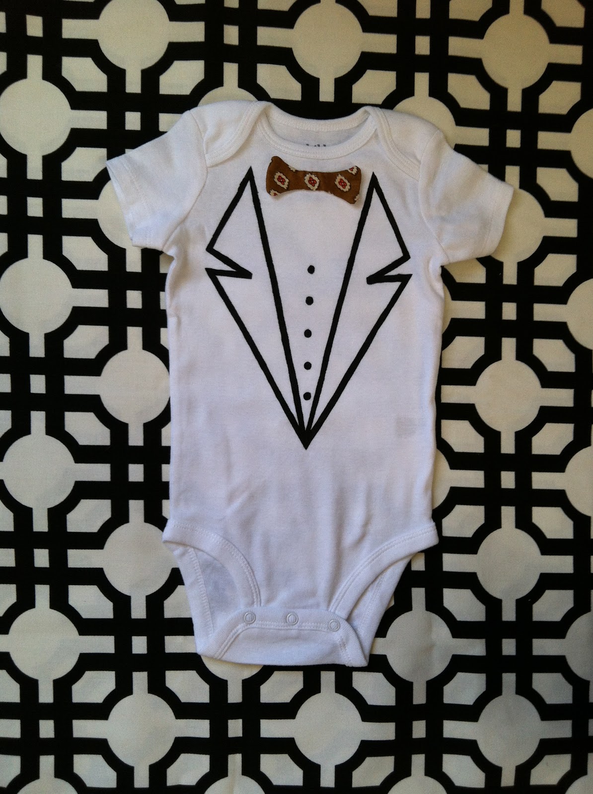 GraceAdkinsDesigns baby boy tuxedo onesie bodysuit with patterned bow tie