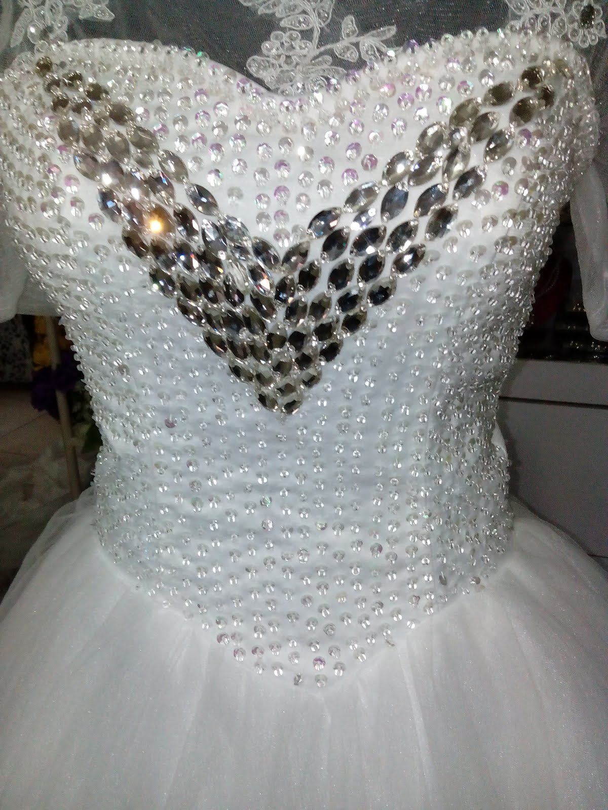 Berries Bridals Premium