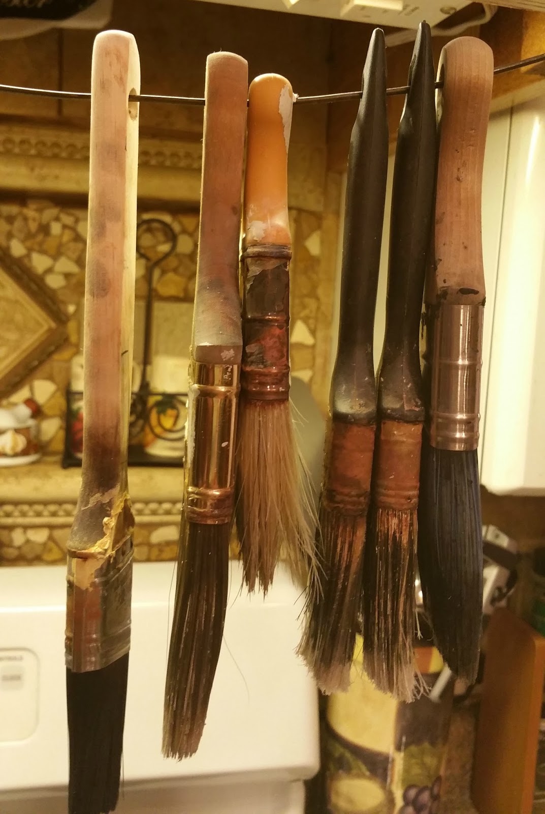 How to Soften Hard Paint Brushes Redo It Yourself Inspirations How