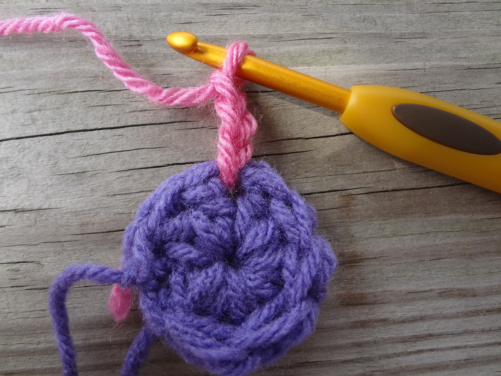 Fiber Flux How to Crochet in the Round