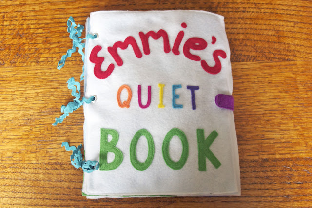 The Quiet Book Blog: Amy's quiet books