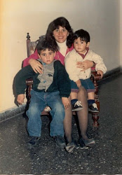Con Patricia (mi madre) y Ricardo (mi hermano)