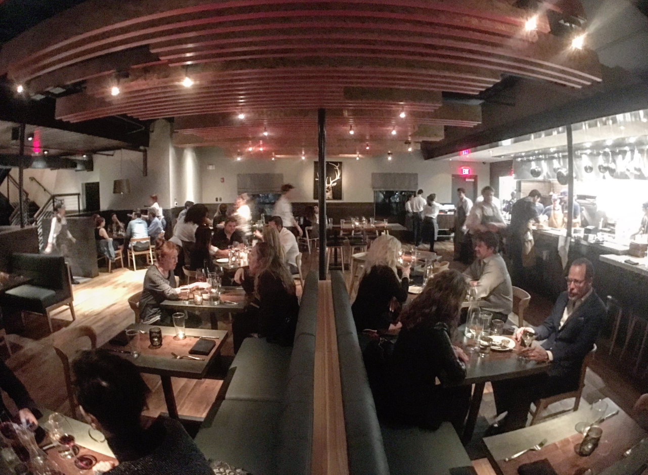 Luke's Kitchen and Bar in Maitland Now Open