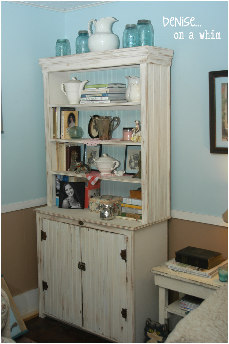 denise...on a whim Fabulous Farmhouse Tour A Turquoise Living Room