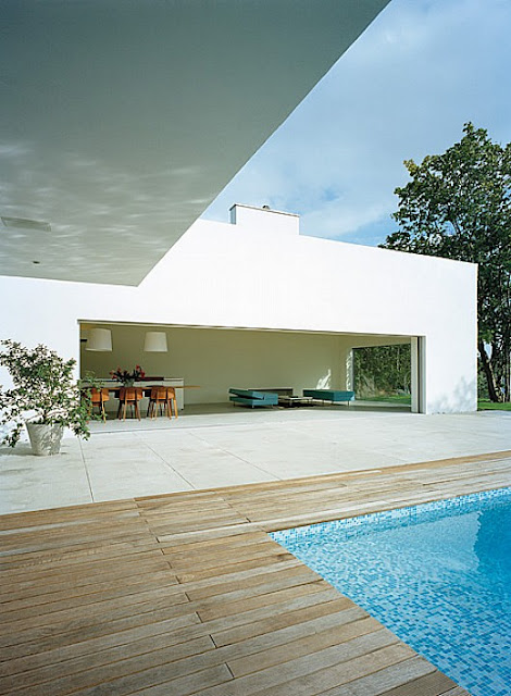 Fachada minimalista de casa
