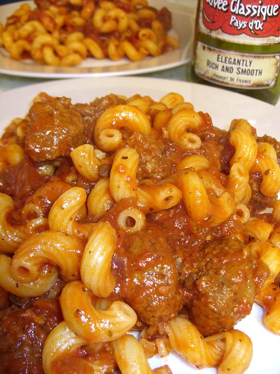 Jenny Eatwell's Rhubarb & Ginger Two taste tests Blue Dragon Laksa Curry Paste & Asda Meatballs