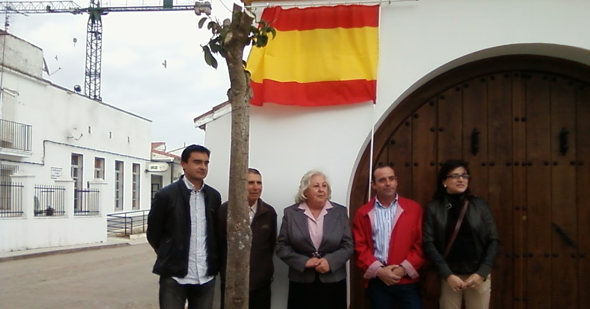 Sierra del Castillo: ALBERGUE "LA ENCINA"