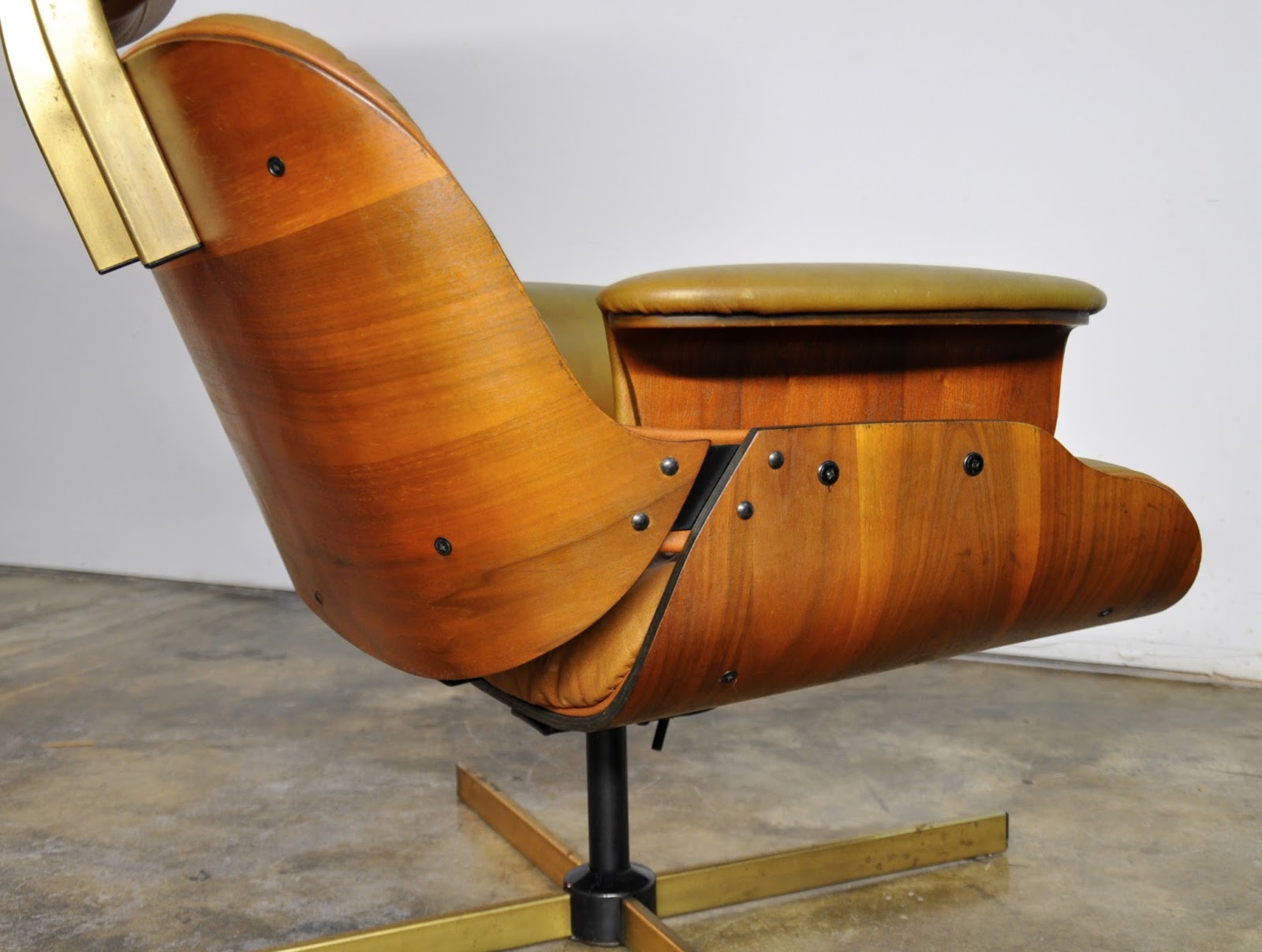 SELECT MODERN: Frank Doerner Eames Style Leather Lounge ...