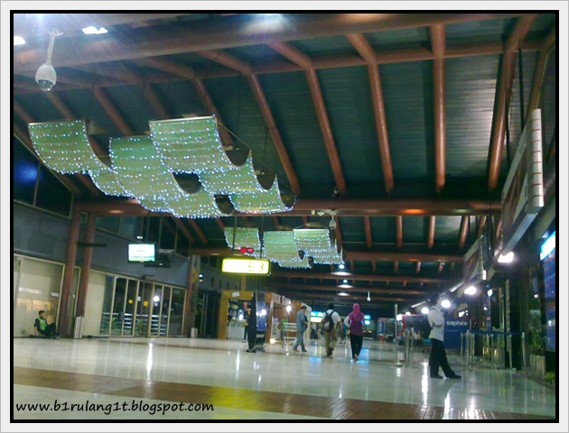 Berlari Menuju Langit Menginap Di Bandara Soekarno Hatta