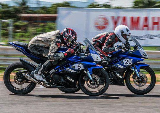 Yamaha R25 Full Modifikasi Yamaha R25 Full Modifikasi