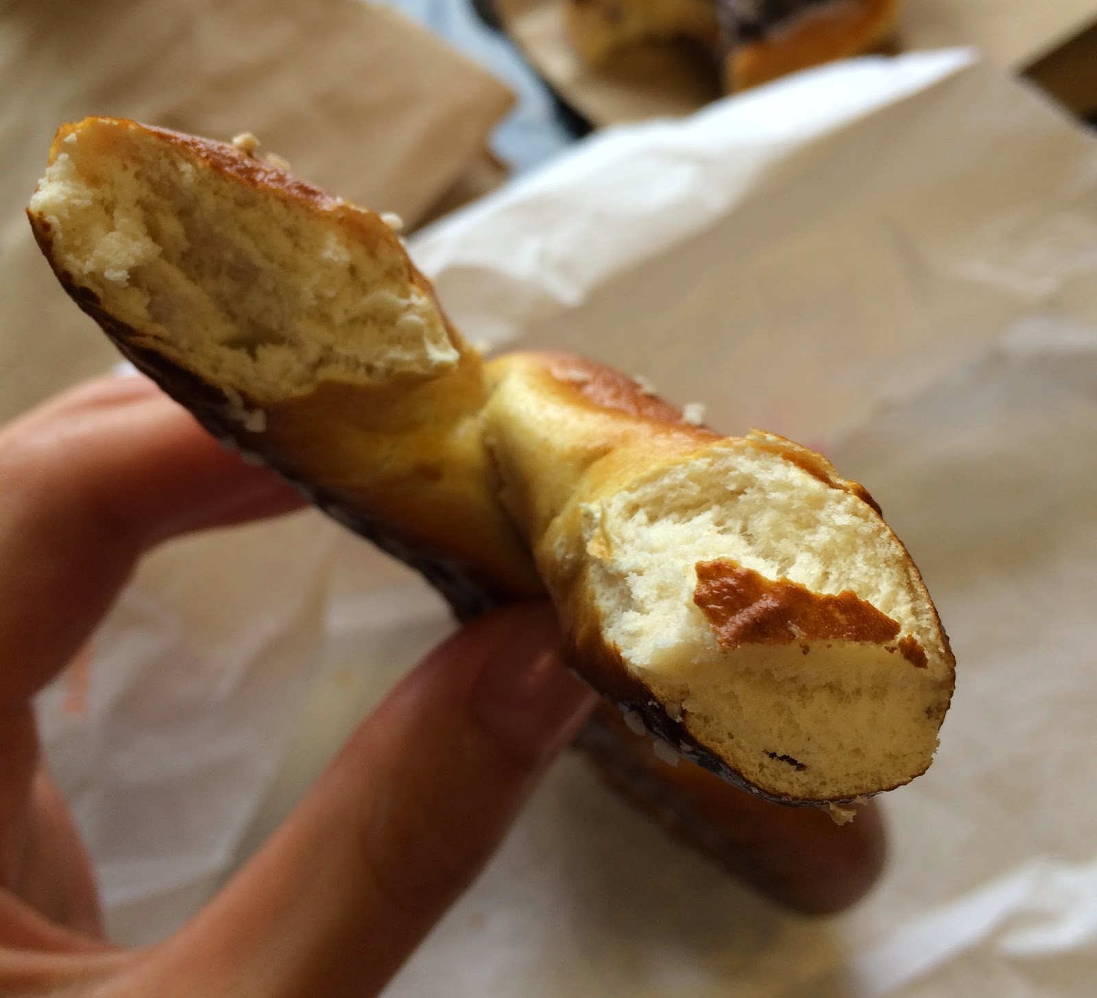 Pretzel Twist From Dunkin' Donuts / ダンキンドーナツのプレッツェル ツイスト I'm Made of