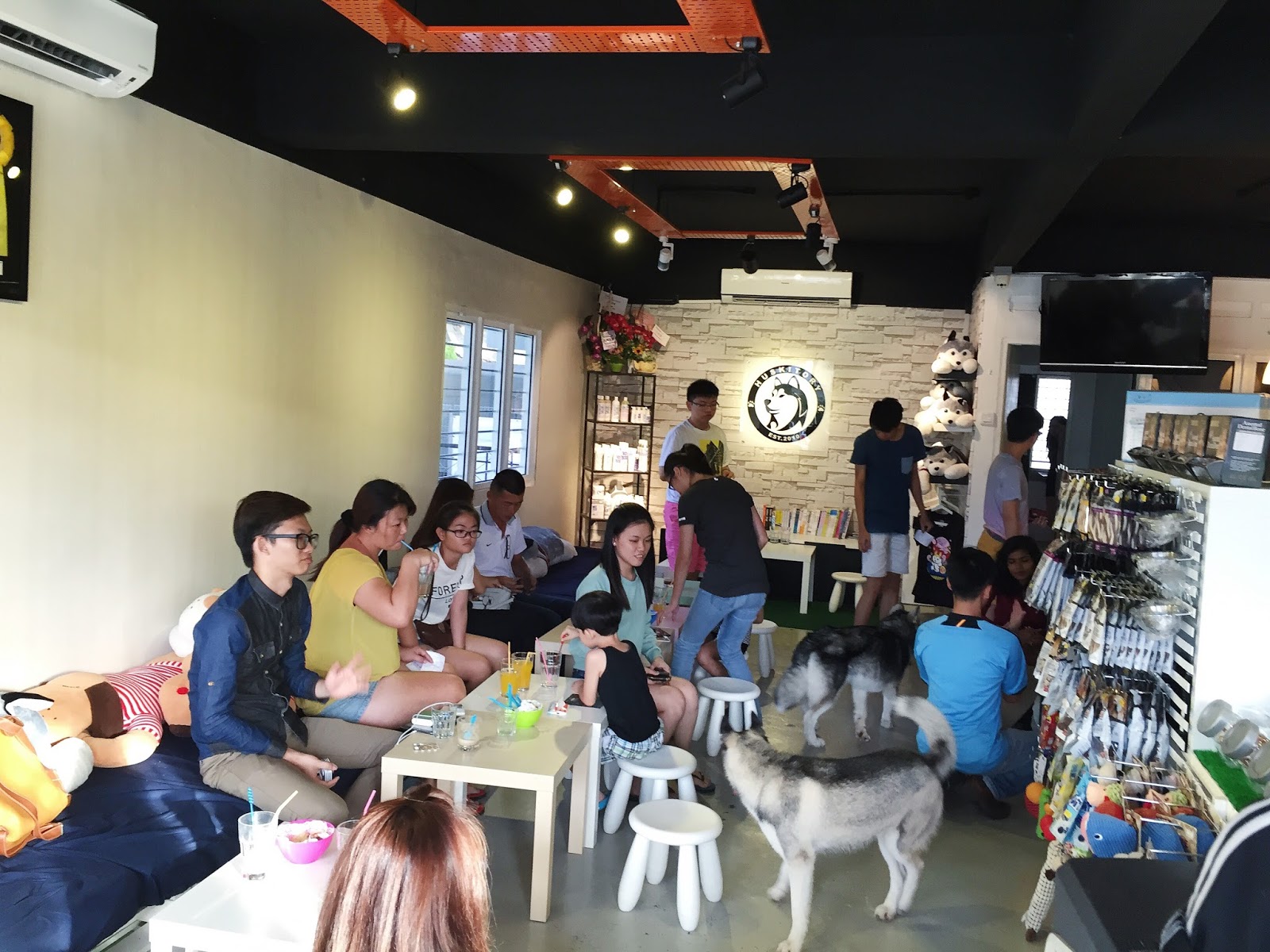 I C A Y II Huskitory Cafe Taman Asean, Malacca