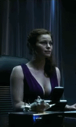 Cassidy Freeman - Hot Cleavage Show from Smallville.