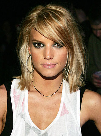 Sexy Pictures Celebrities on Short Celebrity Hair Short Celebrity Hair Short Celebrity Hair Short