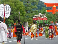 風流踊りは、江戸時代以降、盆踊りの原型にもなっているという。 風流踊りは、江戸時代以降、盆踊りの原型にもなっているという。