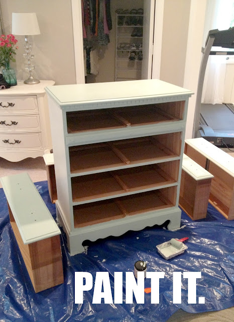 How to paint laminate furniture in 3 easy steps! Amazing tips!