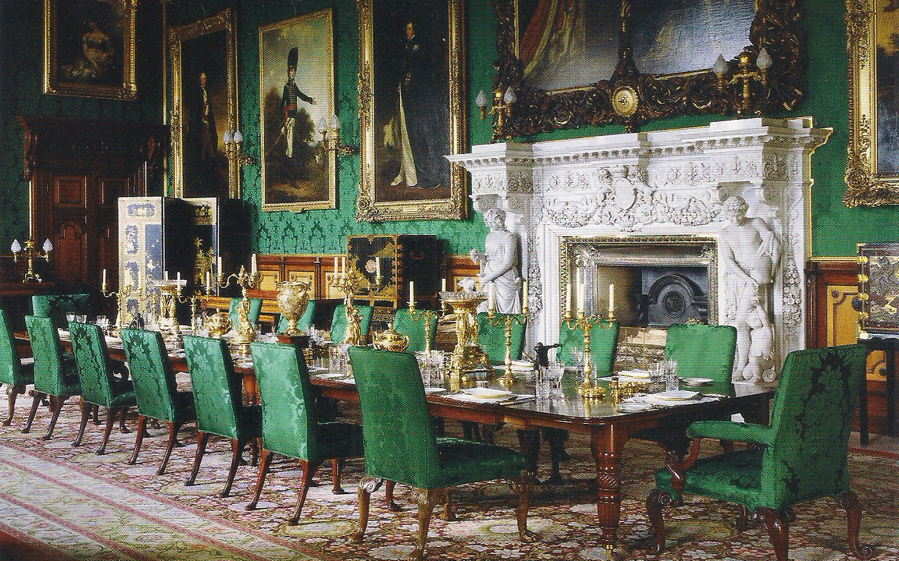The Devoted Classicist Recent Redecoration At Alnwick Castle The Dining Room Photo By James Mcdonald For World Of Interiors