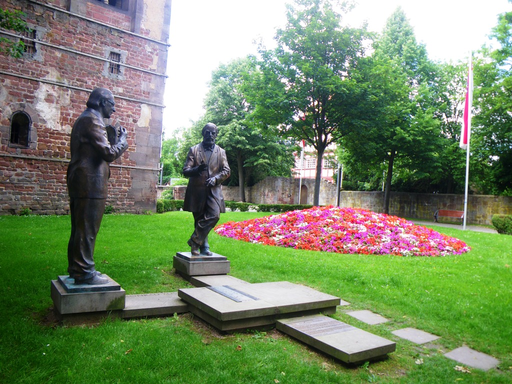 Albert Einstein Wallpaper Desktop Desktop Wallpapers