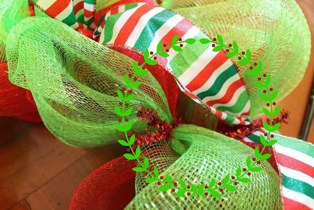 how to hide holes in mesh wreath