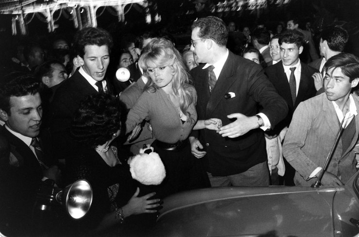 Fascinating Historical Picture of Brigitte Bardot in 1958 