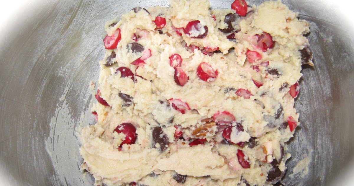 Step by Step in the kitchen CranberryWalnut Chocolate Chip Cookies