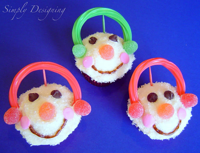 Cupcakes+01a | Snowman Cupcakes | 8 |