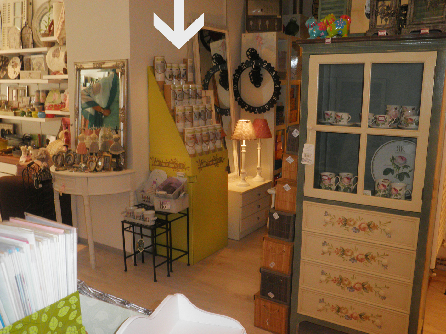 Affirmation Wall Amelie Home and Fashion trgovine / stores