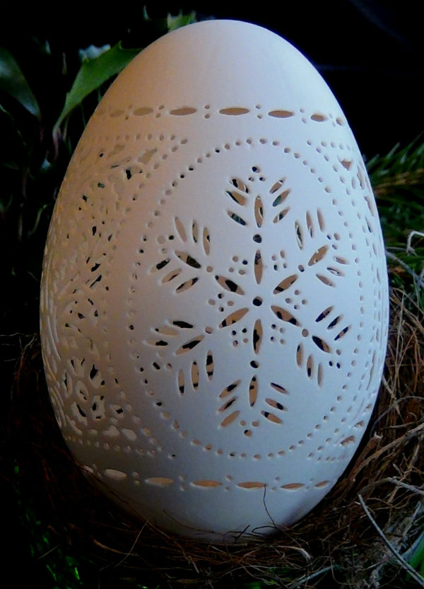 Hand Carved Eggshell Sculptures Spicytec