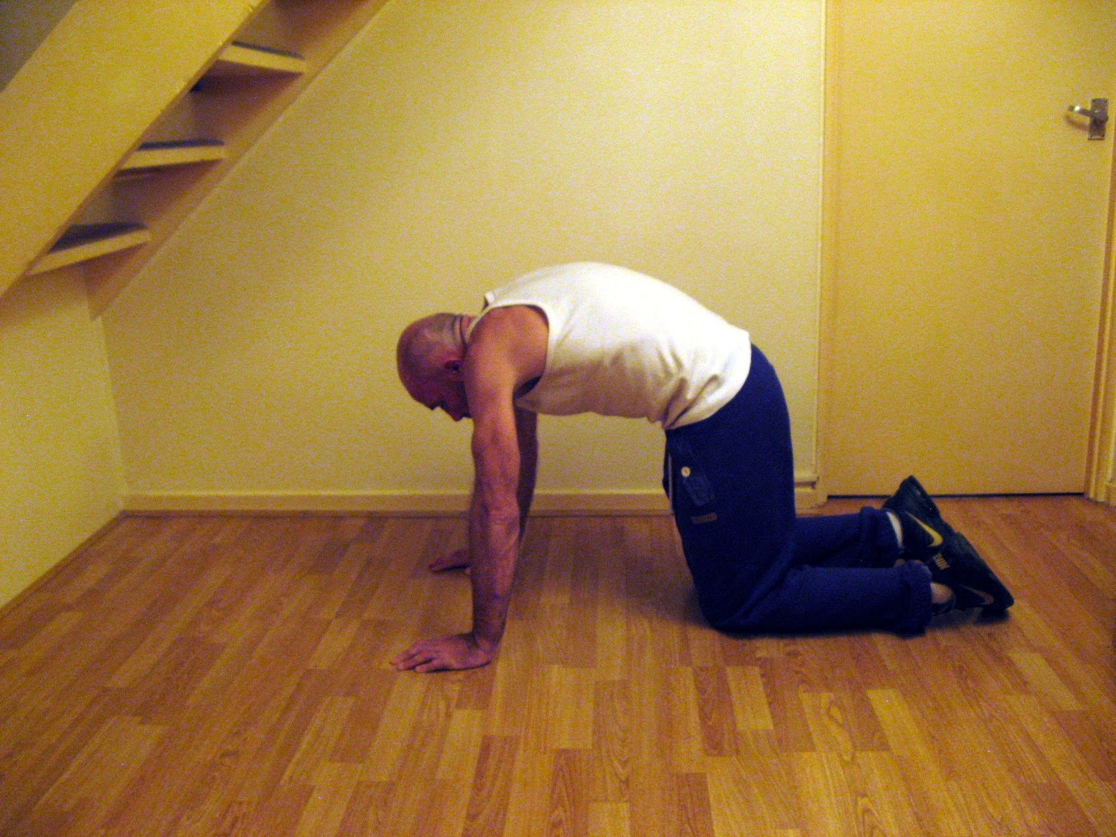 Start Bodyweight Training Simple static stretching routine