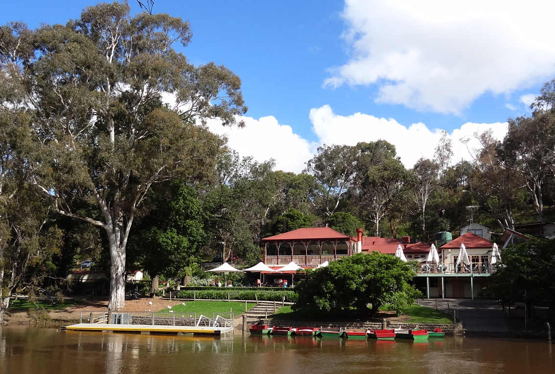 NixPages YARRA BEND PARK & STUDLEY PARK BOATHOUSE