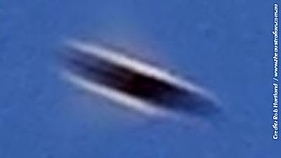 UFO Over Darlington, WA 11-17-13