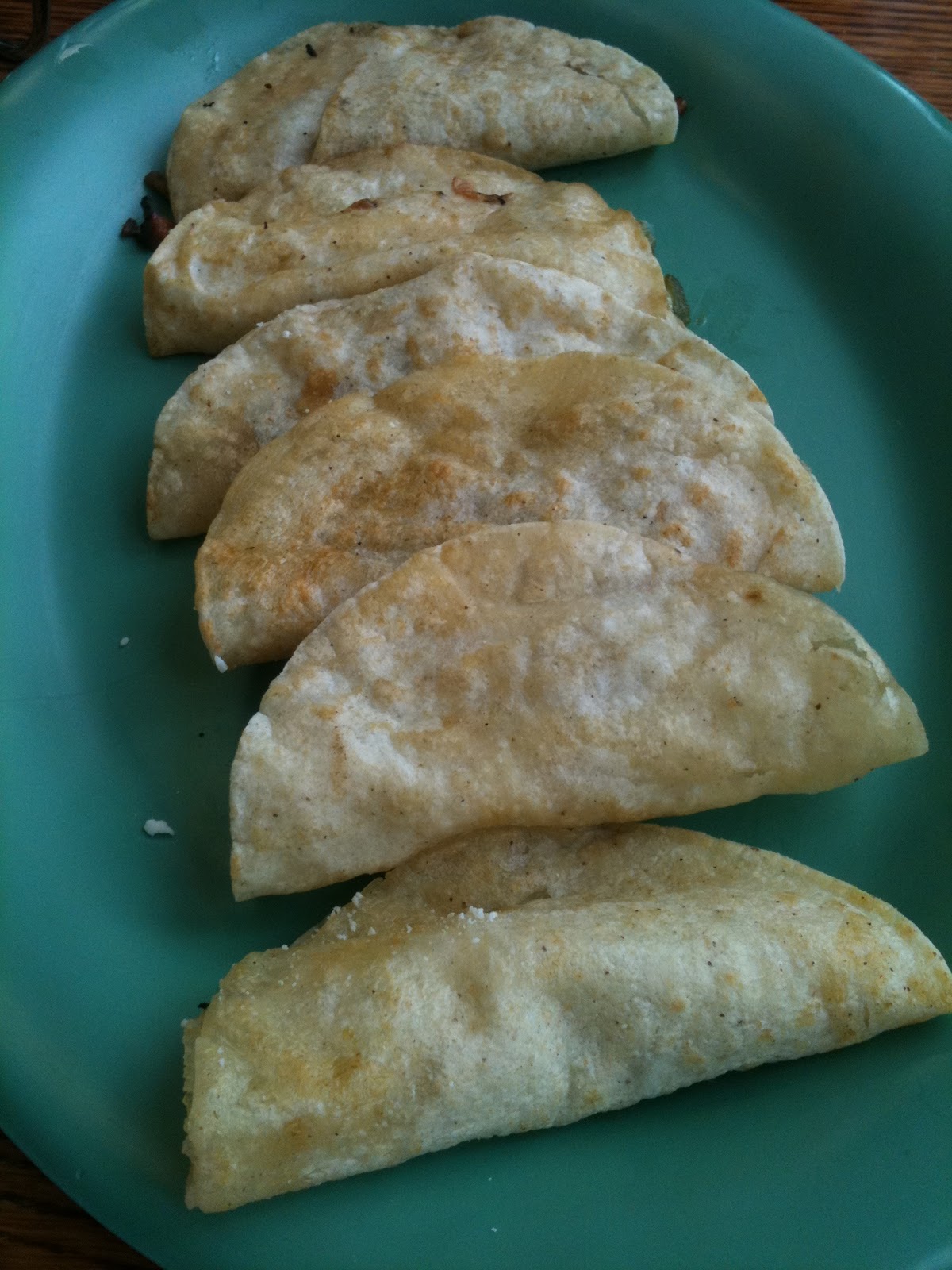 Smokin' Chokin' and Chowing with the King Chicago Taco Tour