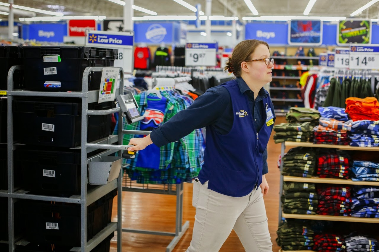 The LowDown Walmart's Clerks Can't Possibly Keep Up With Amazon's