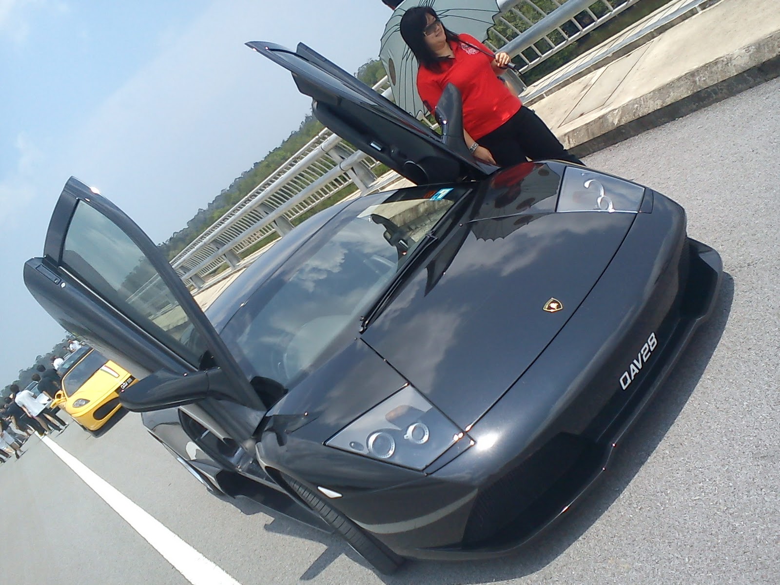 MrDinosour FreeDomZ KUCHING SPORT CARS!