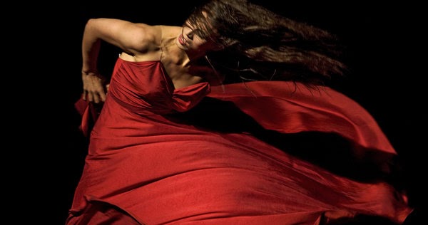 femininity body language reflections pina bausch mats femininity body language reflections pina bausch mats