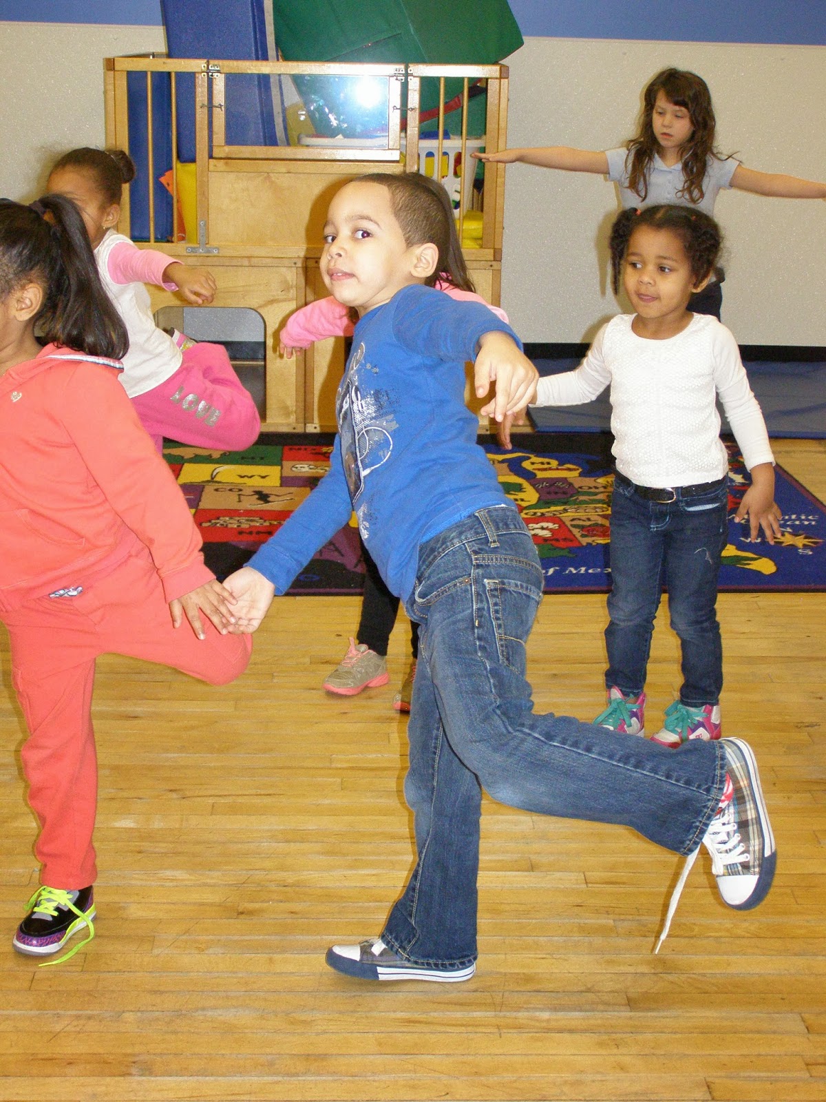 This Week at LVCC StretchnGrow for Healthy Child Development