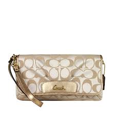 coach wristlets f47013