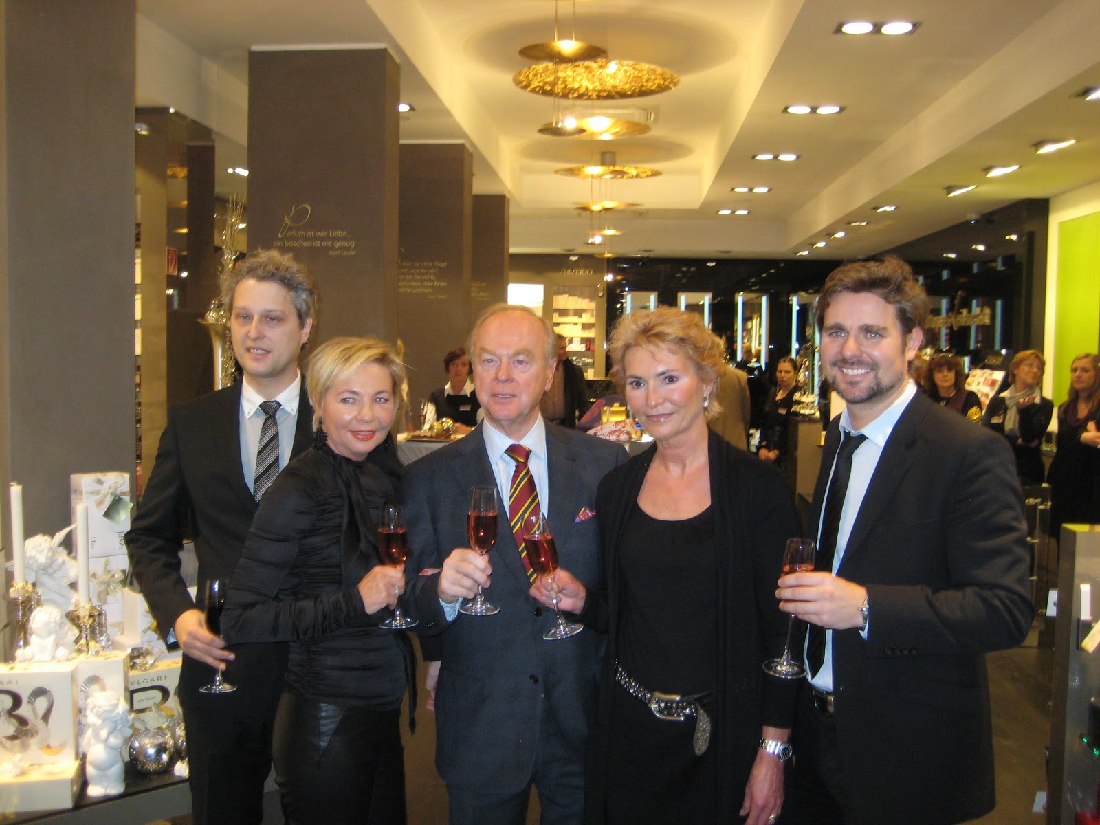 Laurus Fashionnews Dusseldorf November 11