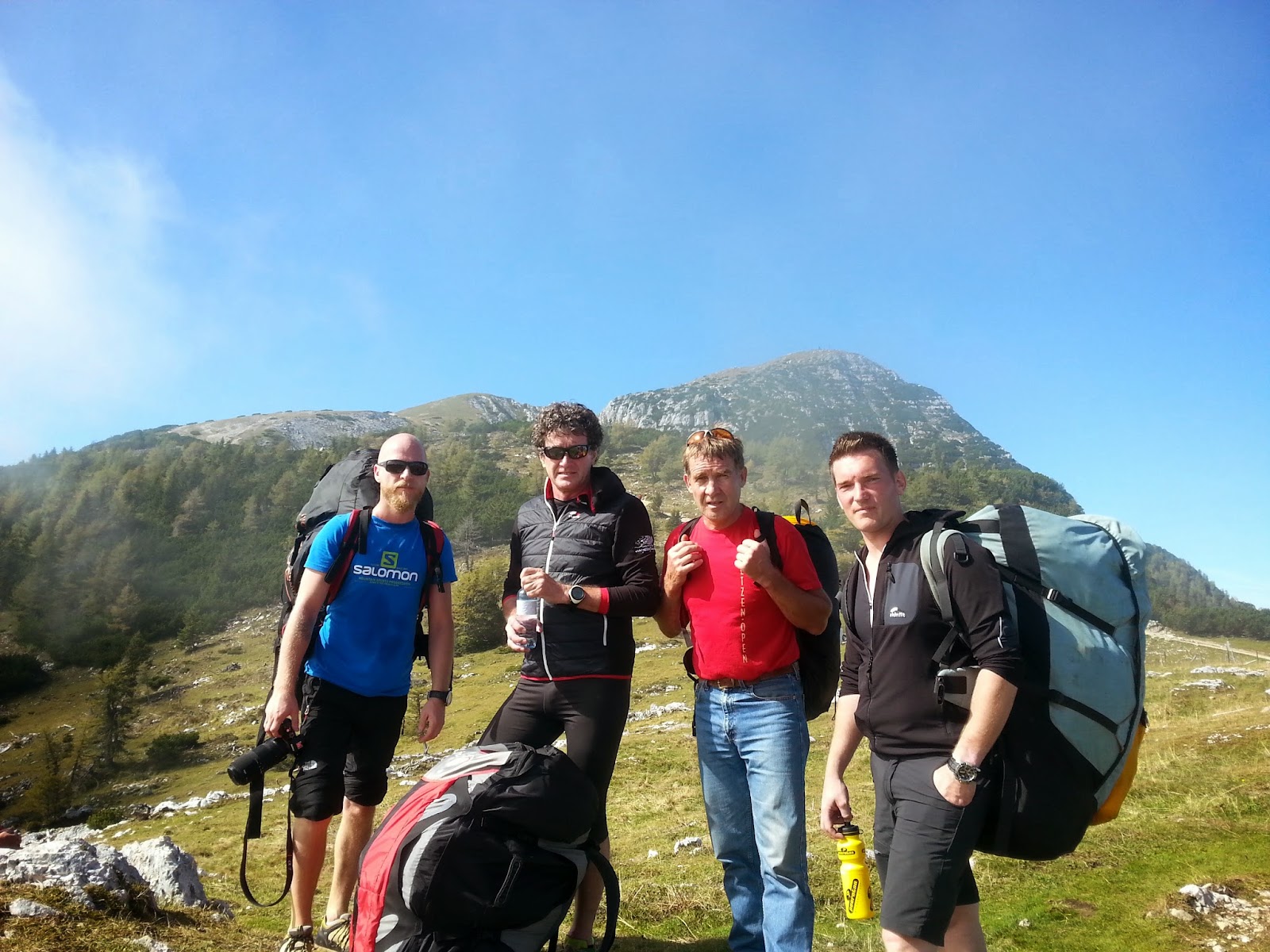 Shopping Salzburg Altstadt Weinfest Am Kajetanerplatz 6 9 Okt