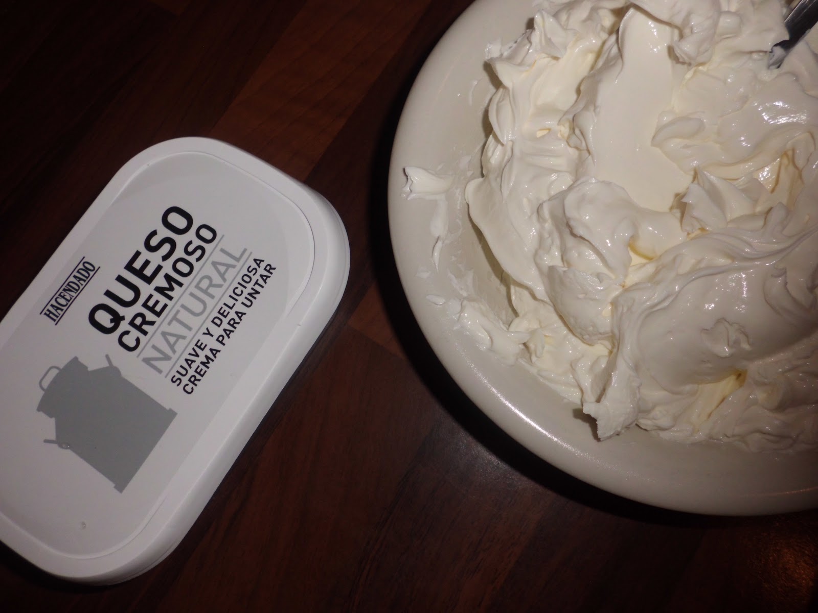 Sweet Art...siempre hay sitio para el postre Frosting de Queso Crema