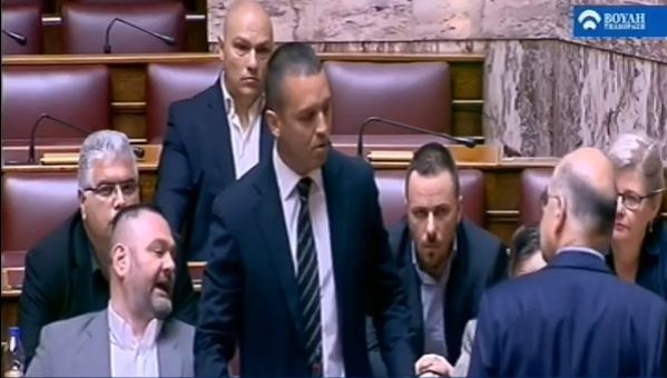 ΣΤΟ ΦΩΣ Η ΑΠΟΡΡΗΤΗ ΕΚΘΕΣΗ ΤΟΥ ΦΡΟΥΡΑΡΧΟΥ ΓΙΑ ΤΟ ΕΠΕΙΣΟΔΙΟ ΚΑΣΙΔΙΑΡΗ ΜΕ ΔΕΝΔΙΑ ΣΤΟ ΦΩΣ Η ΑΠΟΡΡΗΤΗ ΕΚΘΕΣΗ ΤΟΥ ΦΡΟΥΡΑΡΧΟΥ ΓΙΑ ΤΟ ΕΠΕΙΣΟΔΙΟ ΚΑΣΙΔΙΑΡΗ ΜΕ ΔΕΝΔΙΑ