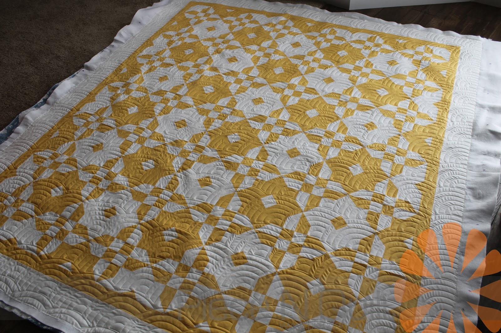Piece N Quilt Yellow & White Quilt Machine Quilting by Natalia Bonner