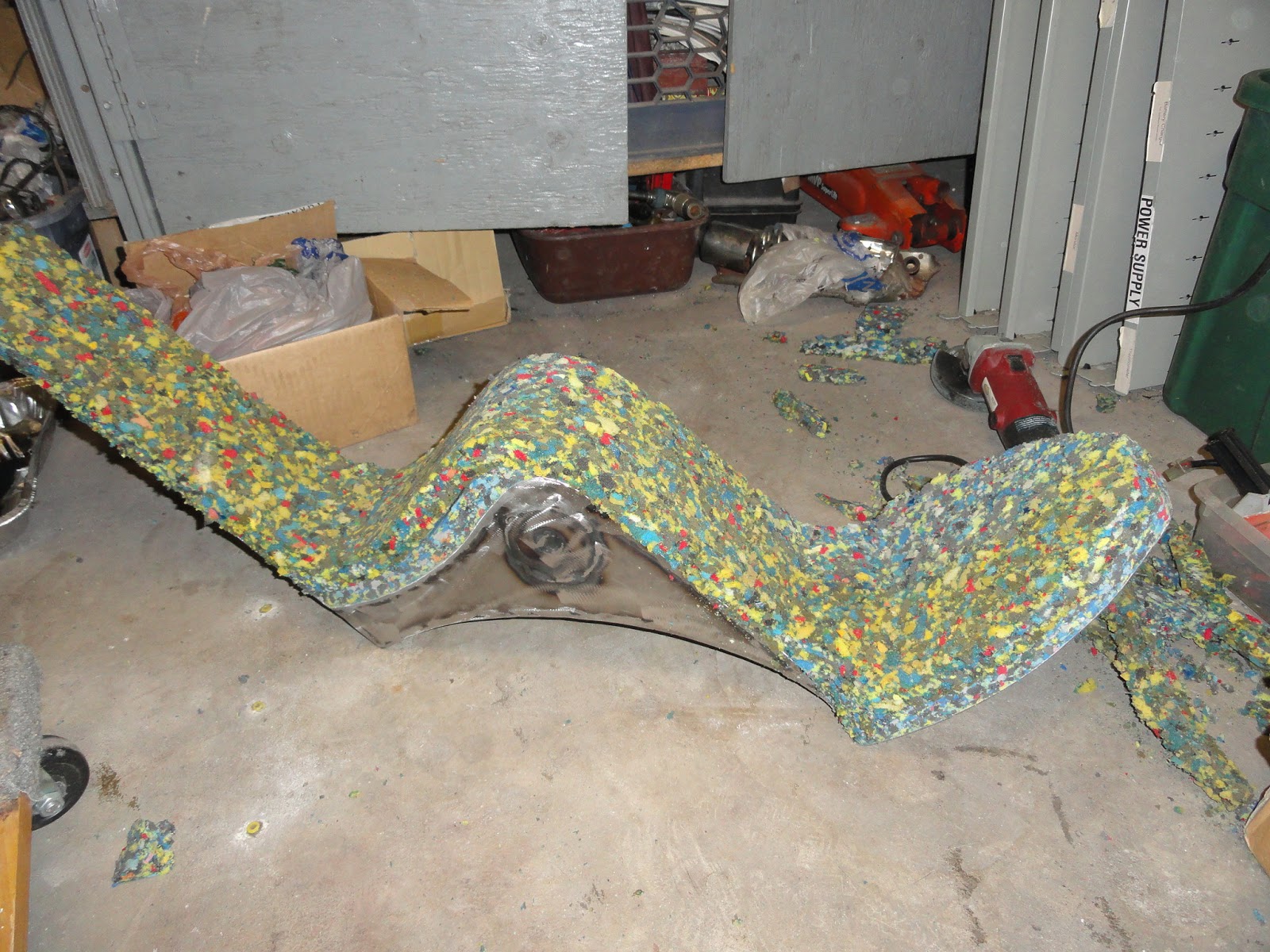 DCW Making a Chopper King/Queen seat from scratch!